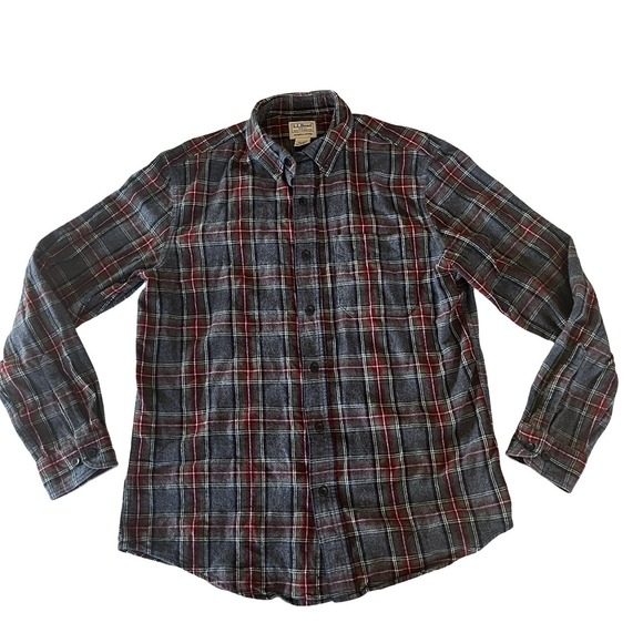 L.L. Bean Other - L.L. Bean Men's‎ Size M Reg Flannel Gray Red Plaid 100% Cotton Button Up